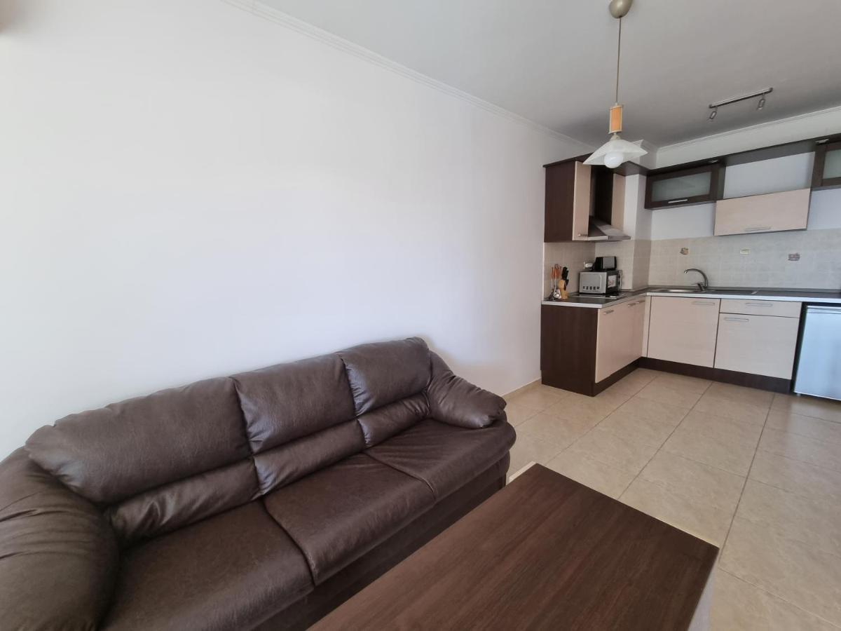Modern 1Bd At Watermill Apartment Complex Święty Włas Zewnętrze zdjęcie